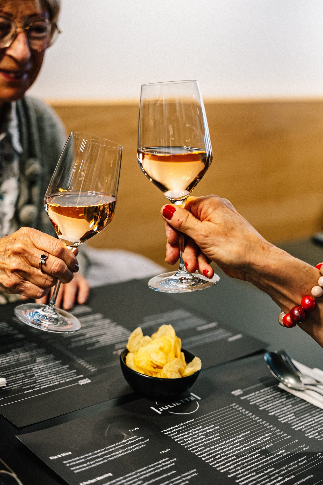 A rosé toast to Juliette.
