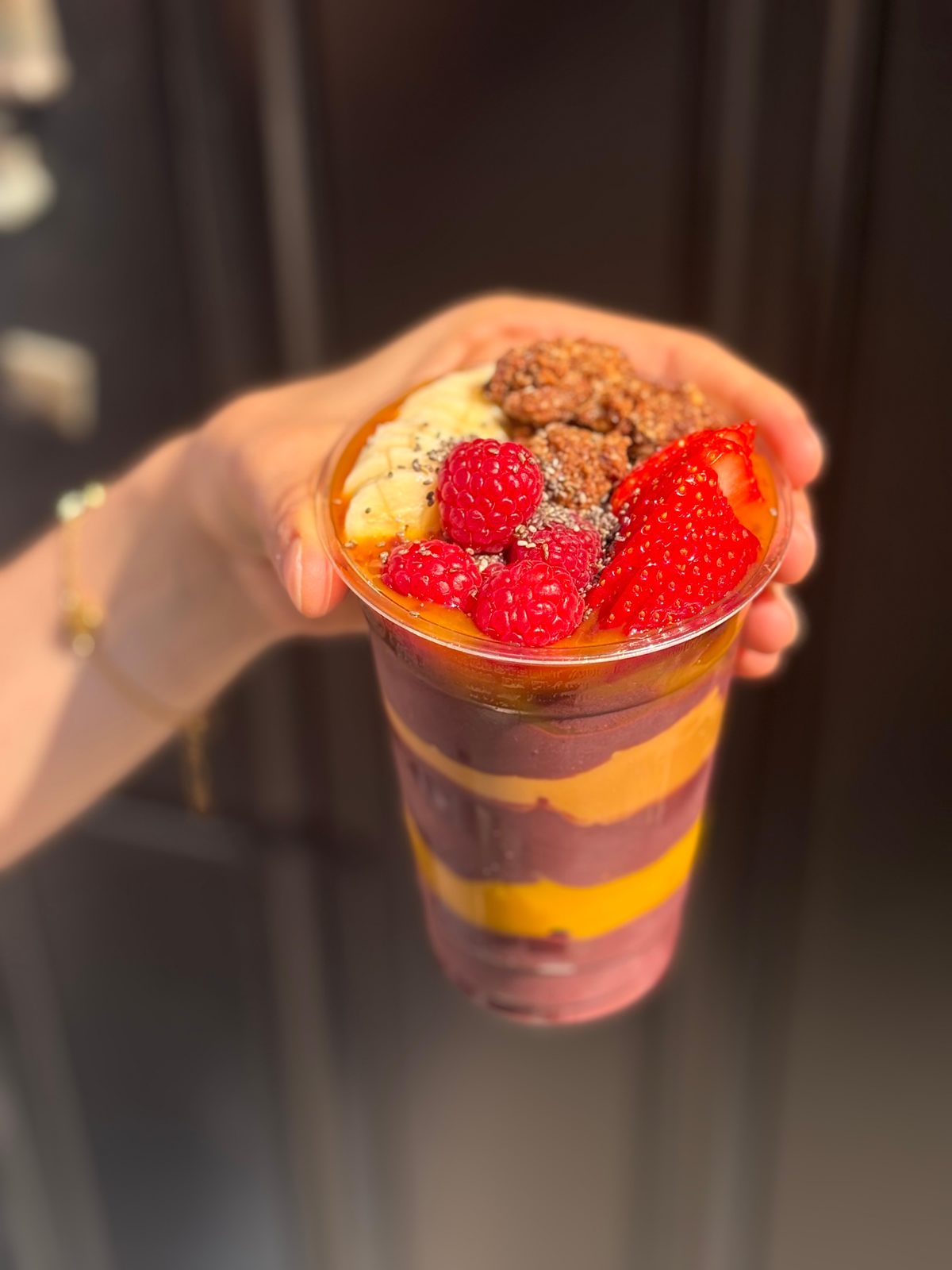 A layered açaí cup to take with you.